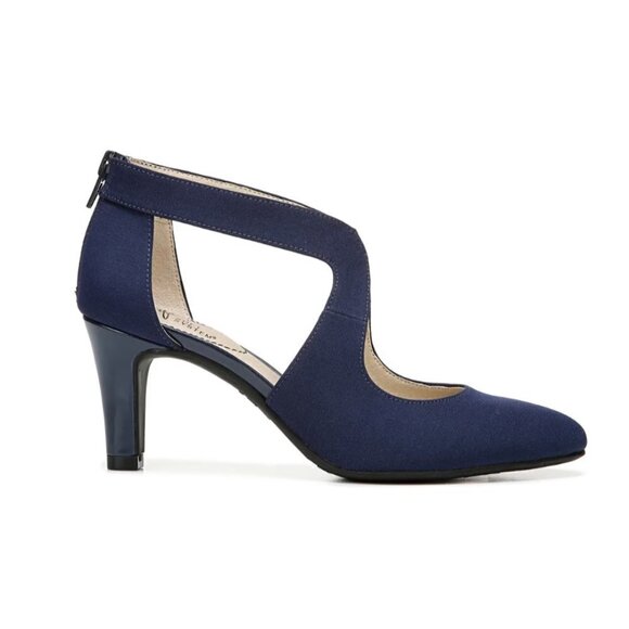 LIFESTRIDE Giovanna 2 Pumps (WIDE) - Picture 1 of 9